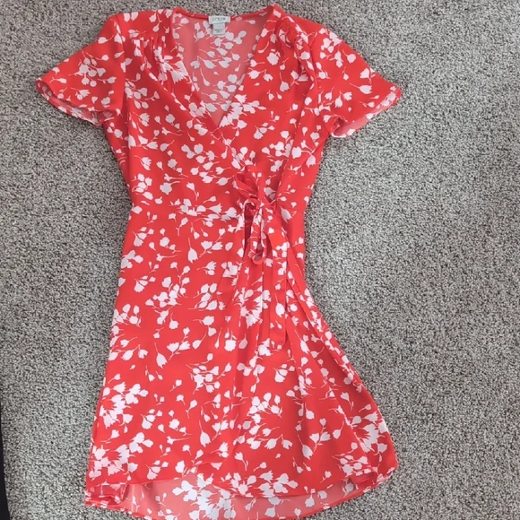 J. Crew Red and White Floral Mini Dress - Picture 1 of 9